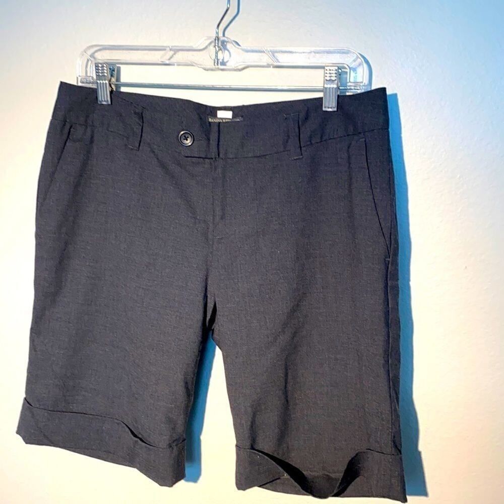 Banana Republic Lined Cuffed Short Gray 8
